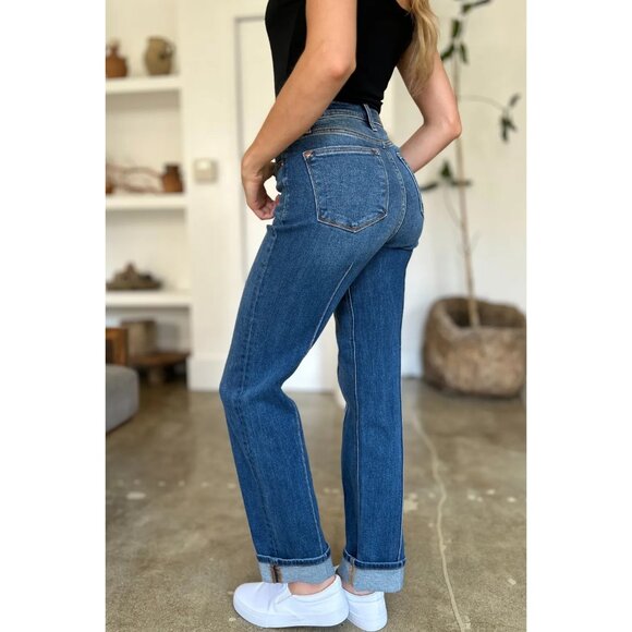 NWT 💙Judy Blue Front Seam Detail, High Waist Straight Jeans, Cuffed, Flattering - Picture 6 of 10